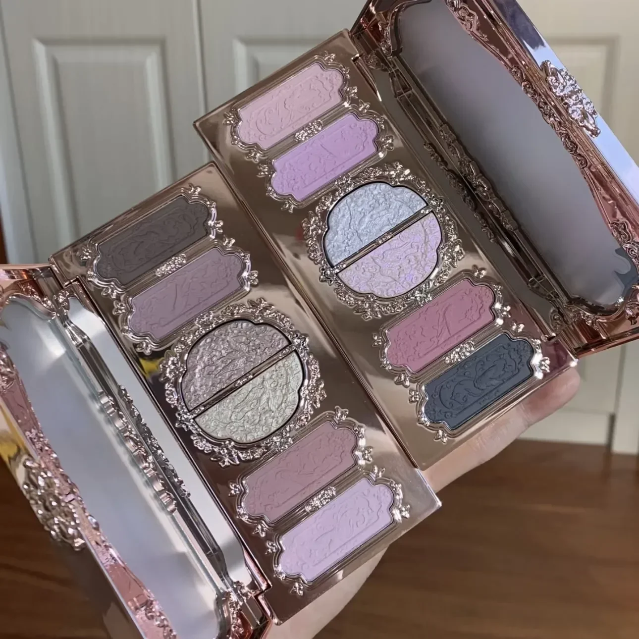 Çiçek Bilir Kelebek Bulut Yaka - Beauty Book Makeup Kit incelemesi ve fiyatı
